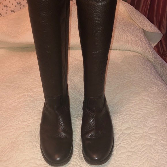 FRYE Melissa Pull On Boots - Picture 4 of 8